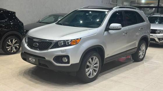 KIA SORENTO 3.5 V6 GASOLINA EX 7L 4WD AUTOMÁTICO KIA SORENTO 3.5 V6 GASOLINA EX 7L 4WD AUTOMÁTICO